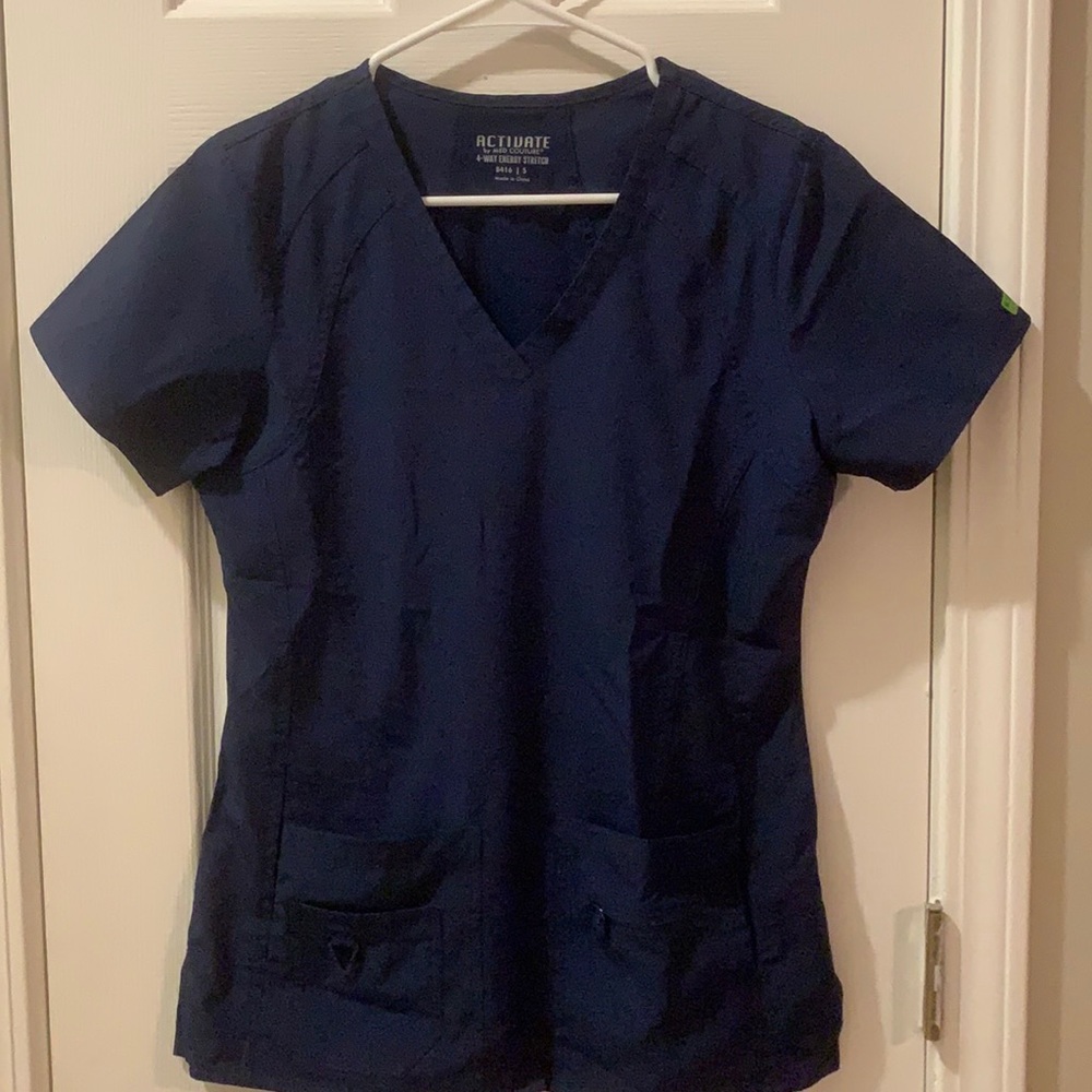 Activate by Med Couture Navy Scrub Top